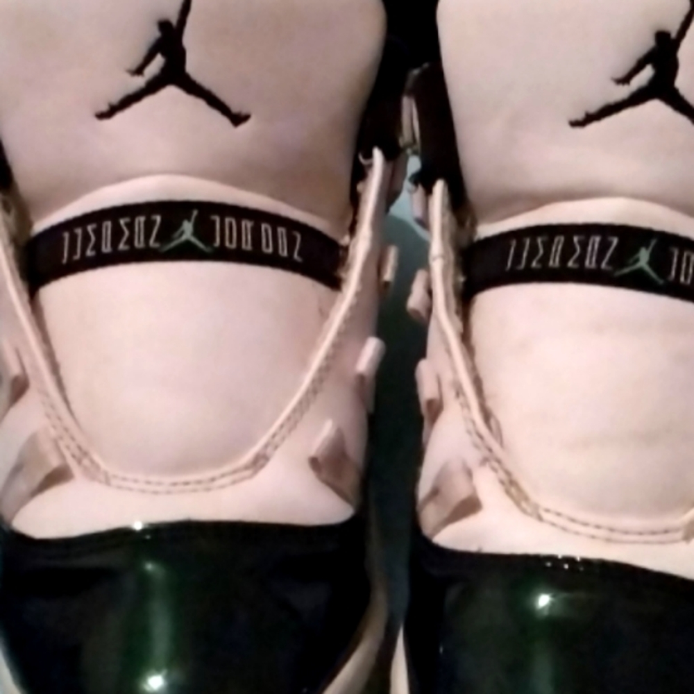 Boys sneakers
